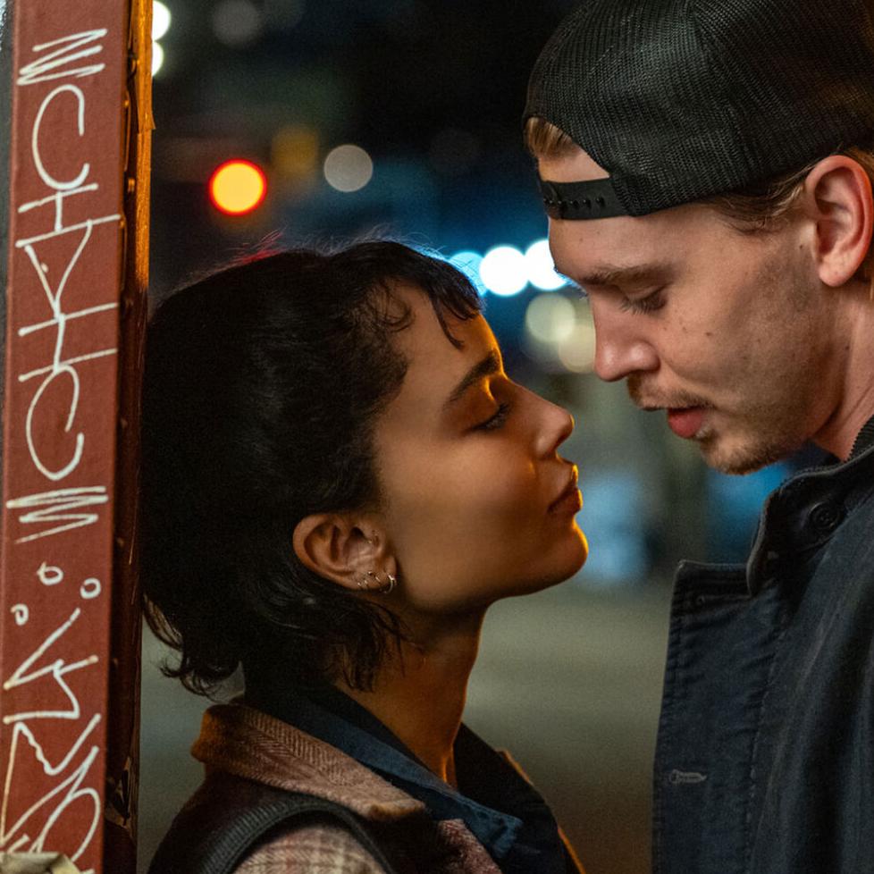 ‘Caught Stealing’ Is a Sleek, Bleak Crime Thriller